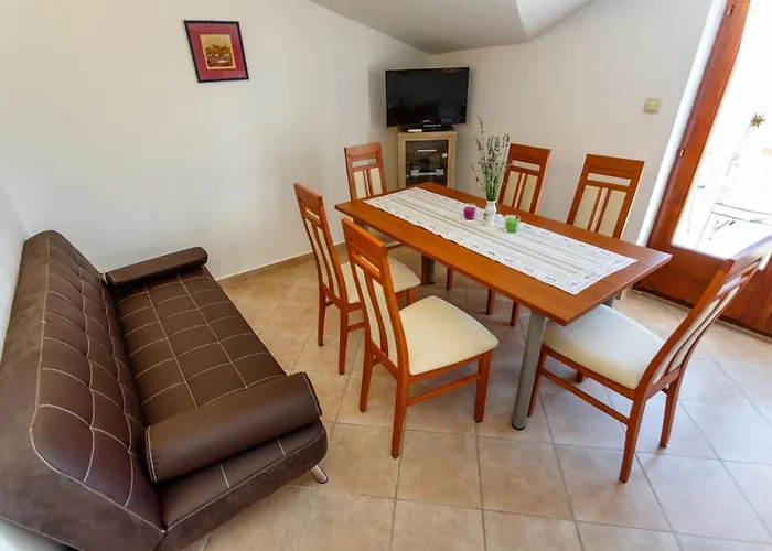 Apartment With Parking Space Njivice, Krk - 20501 Njivice